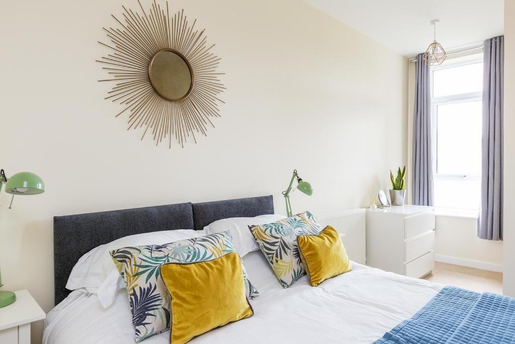Panorama Apartments By Mesh Accommodation Short & Long Term Lets Ashford For Contractors Or Corporate Stays Exterior foto